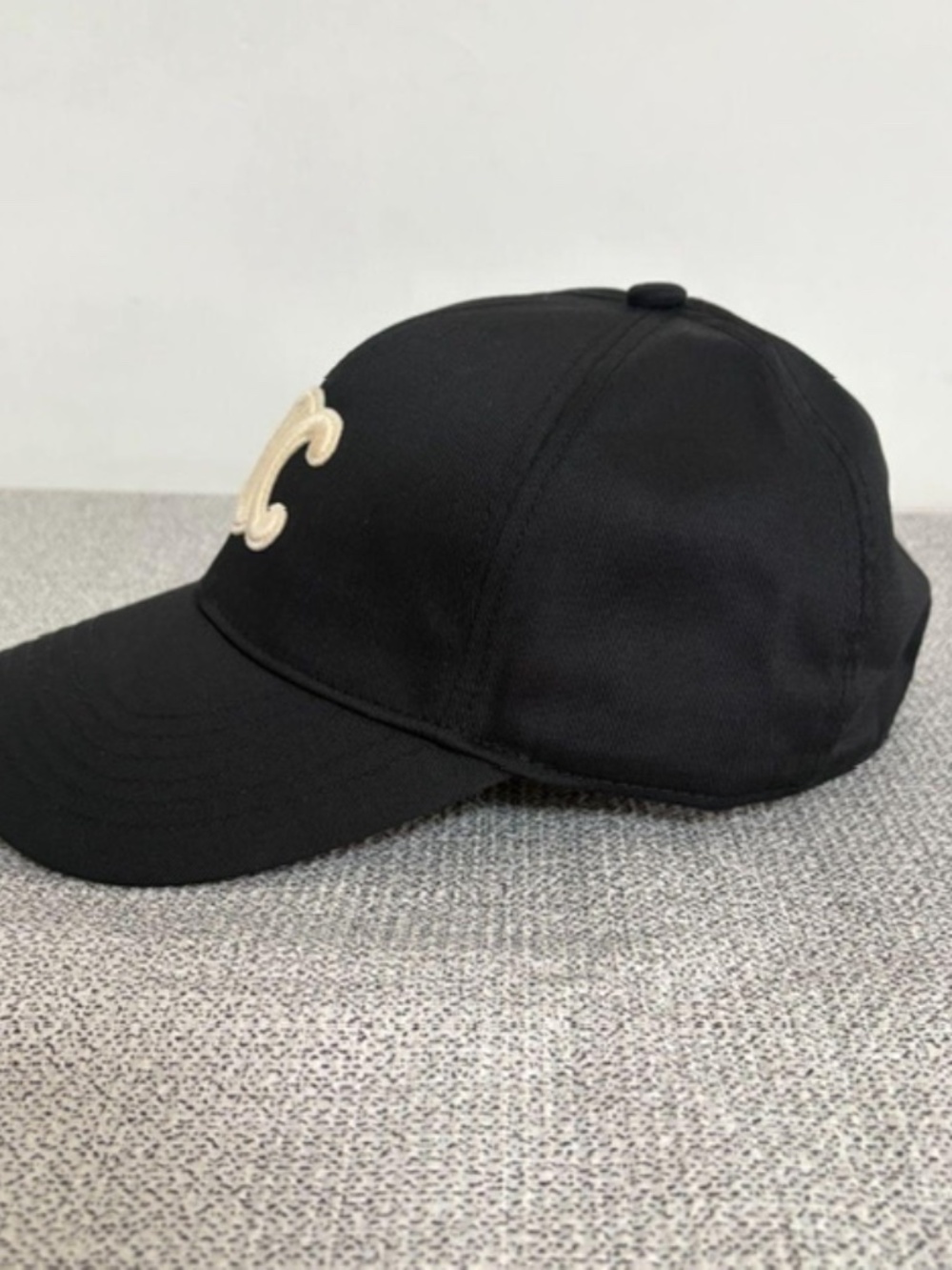 Celine hat - Picture 2 of 4